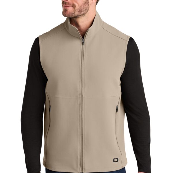 Customer Supplied Kinetic Soft Shell Vest Thumbnail